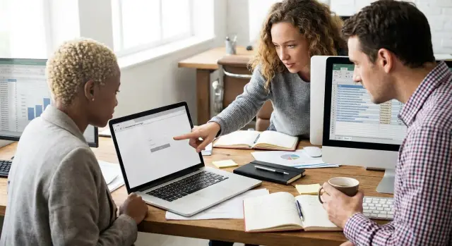 Backlinks a páginas de inicio de sesión de SaaS: cómo detectarlos y solucionarlos